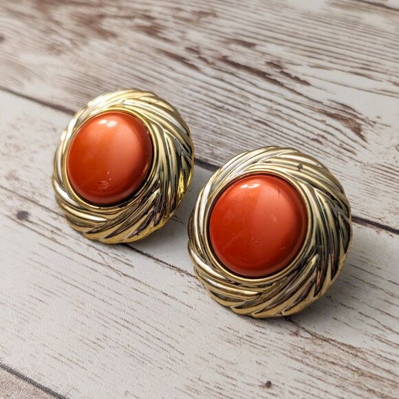 Vintage Clip On Earrings - Orange & Gold Tone Large Statement 1 & 3/8" - Picture 8 of 8